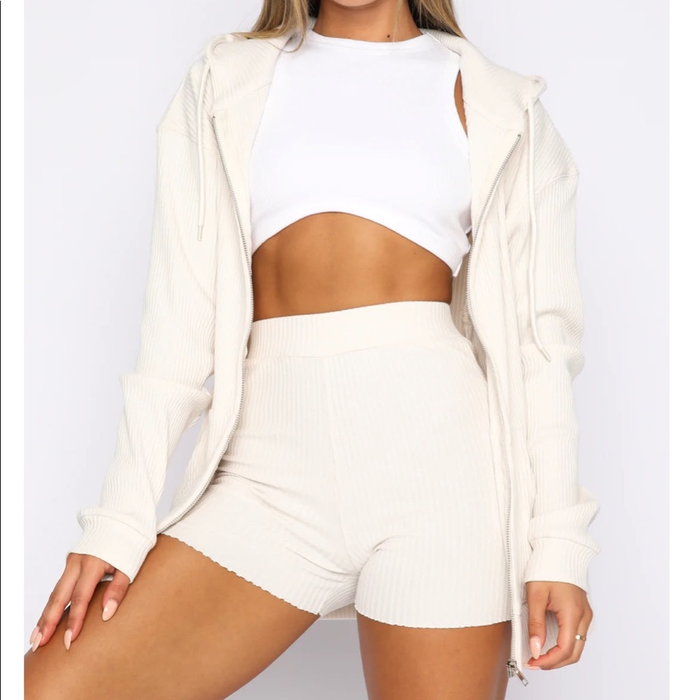 White Fox Boutique lounge set